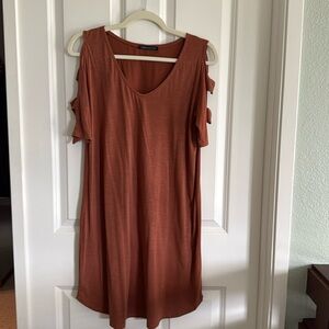 Bluheaven Brand Dress
Size Medulium